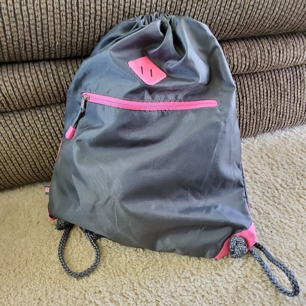 ES gray and pink drawstring backpack